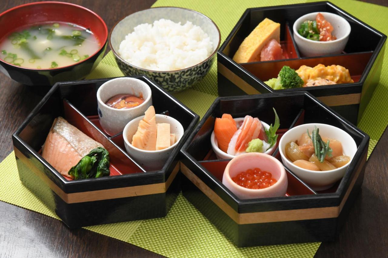 Ana Holiday Inn Sapporo Susukino By Ihg Bagian luar foto