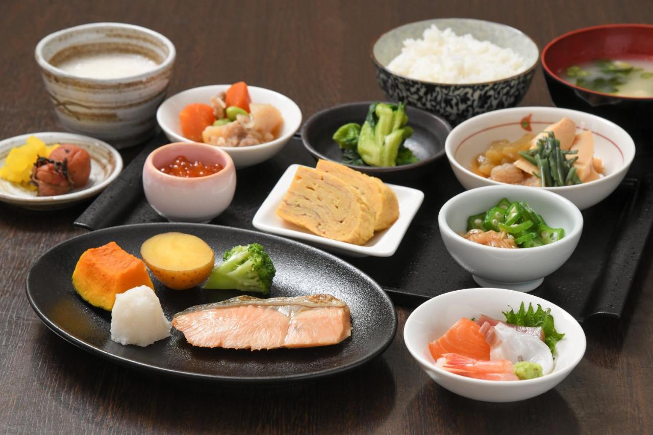 Ana Holiday Inn Sapporo Susukino By Ihg Bagian luar foto